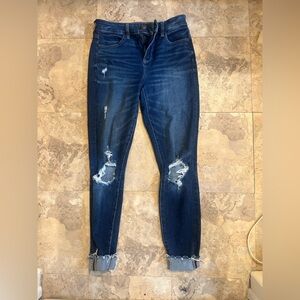 American Eagle Skinny Jeans Distressed Dark Wash